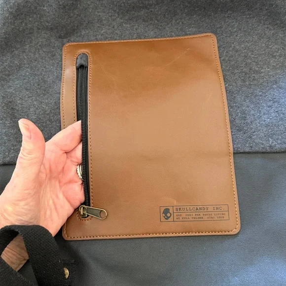 Skullcandy Wool Backpack - Picture 2 of 10